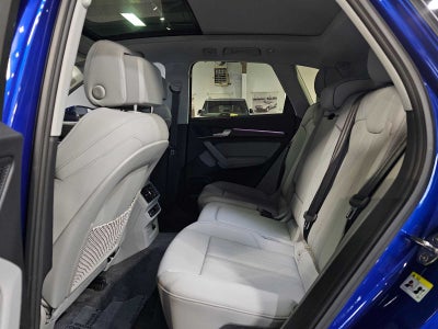2022 Audi Q5 S line Prestige 55 TFSI e quattro