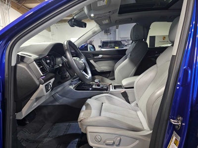 2022 Audi Q5 S line Prestige 55 TFSI e quattro
