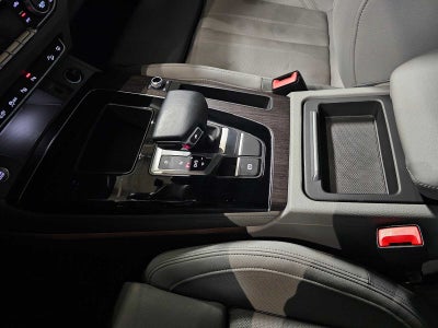 2022 Audi Q5 S line Prestige 55 TFSI e quattro