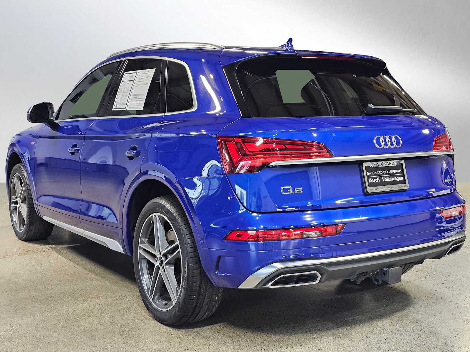 2022 Audi Q5 S line Prestige 55 TFSI e quattro