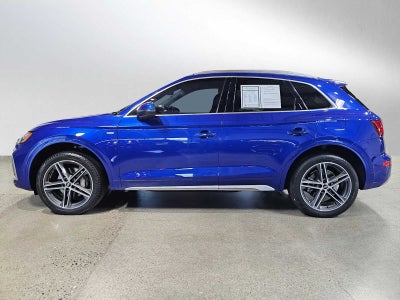 2022 Audi Q5 S line Prestige 55 TFSI e quattro