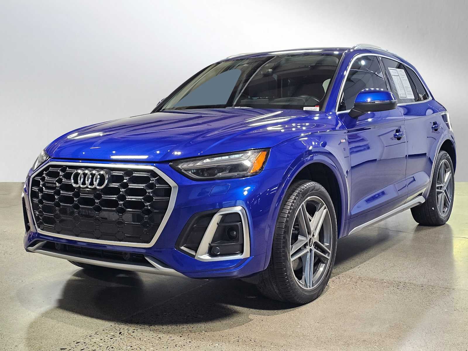 2022 Audi Q5 S line Prestige 55 TFSI e quattro