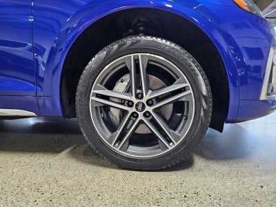 2022 Audi Q5 S line Prestige 55 TFSI e quattro