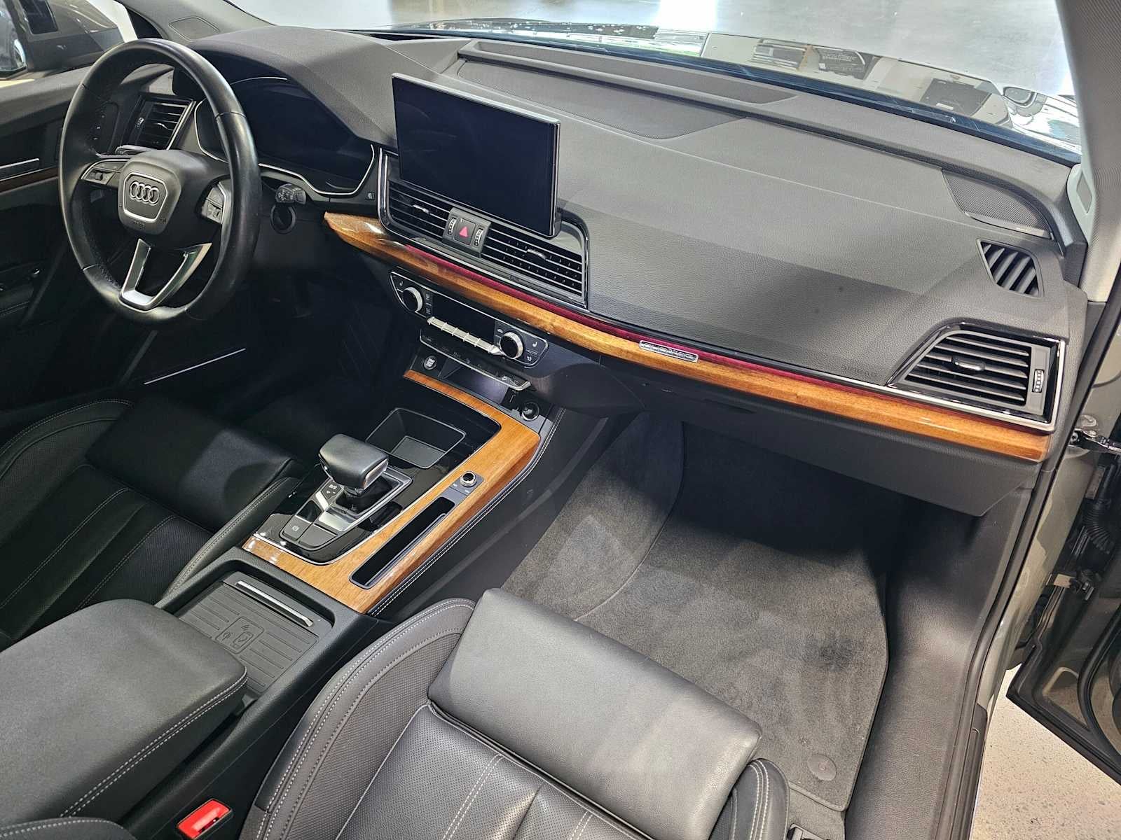 2023 Audi Q5 S line Prestige 45 TFSI quattro