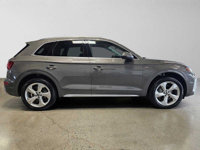 2023 Audi Q5 S line Prestige 45 TFSI quattro