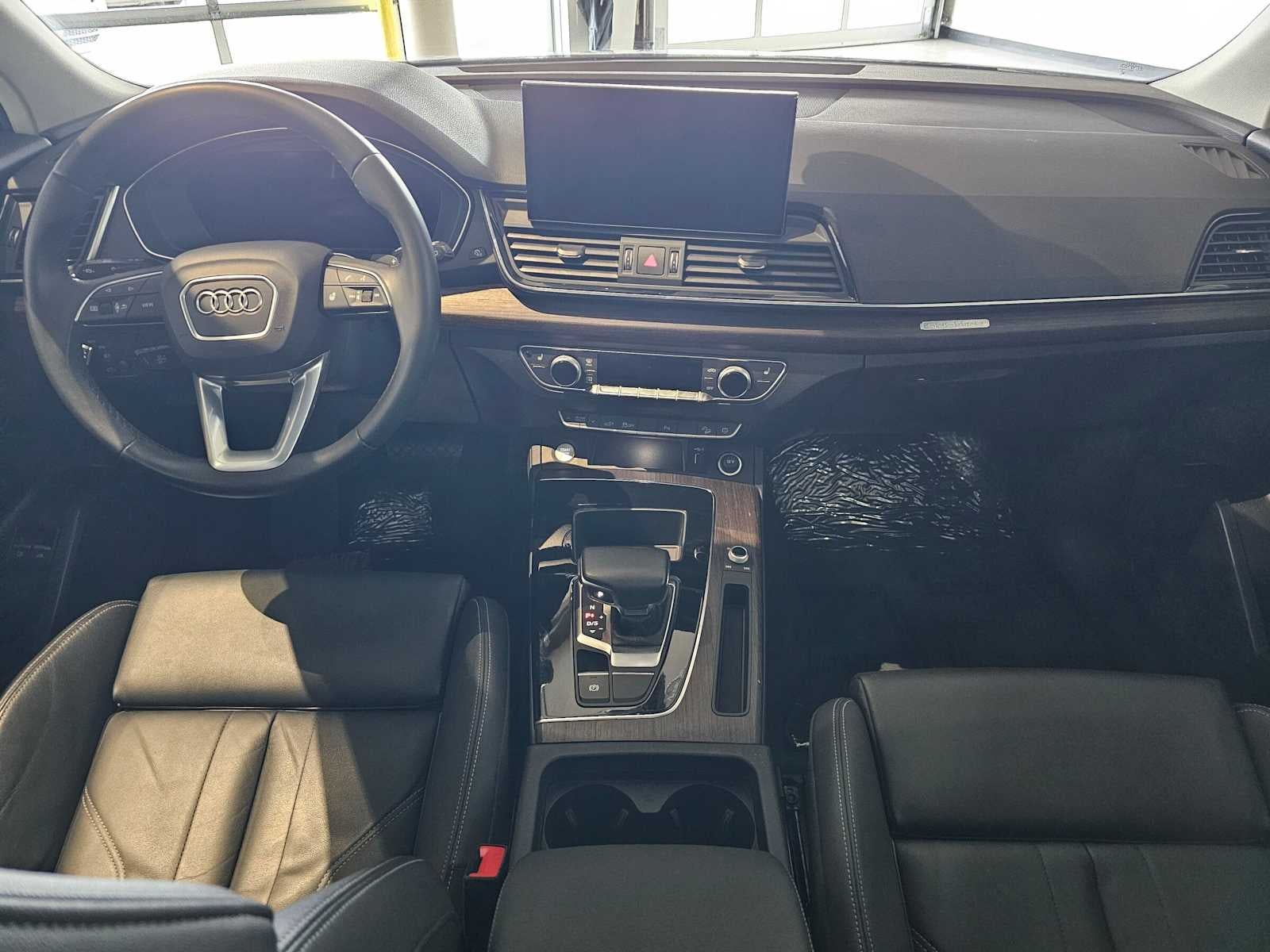 2023 Audi Q5 S line Premium