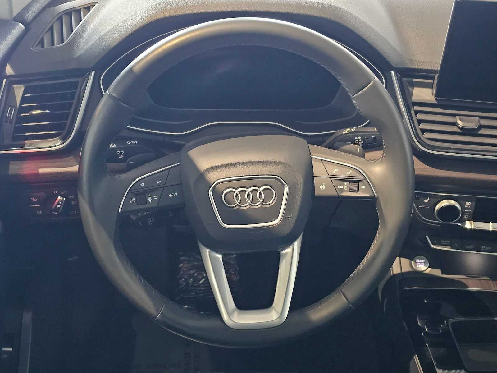 2023 Audi Q5 S line Premium