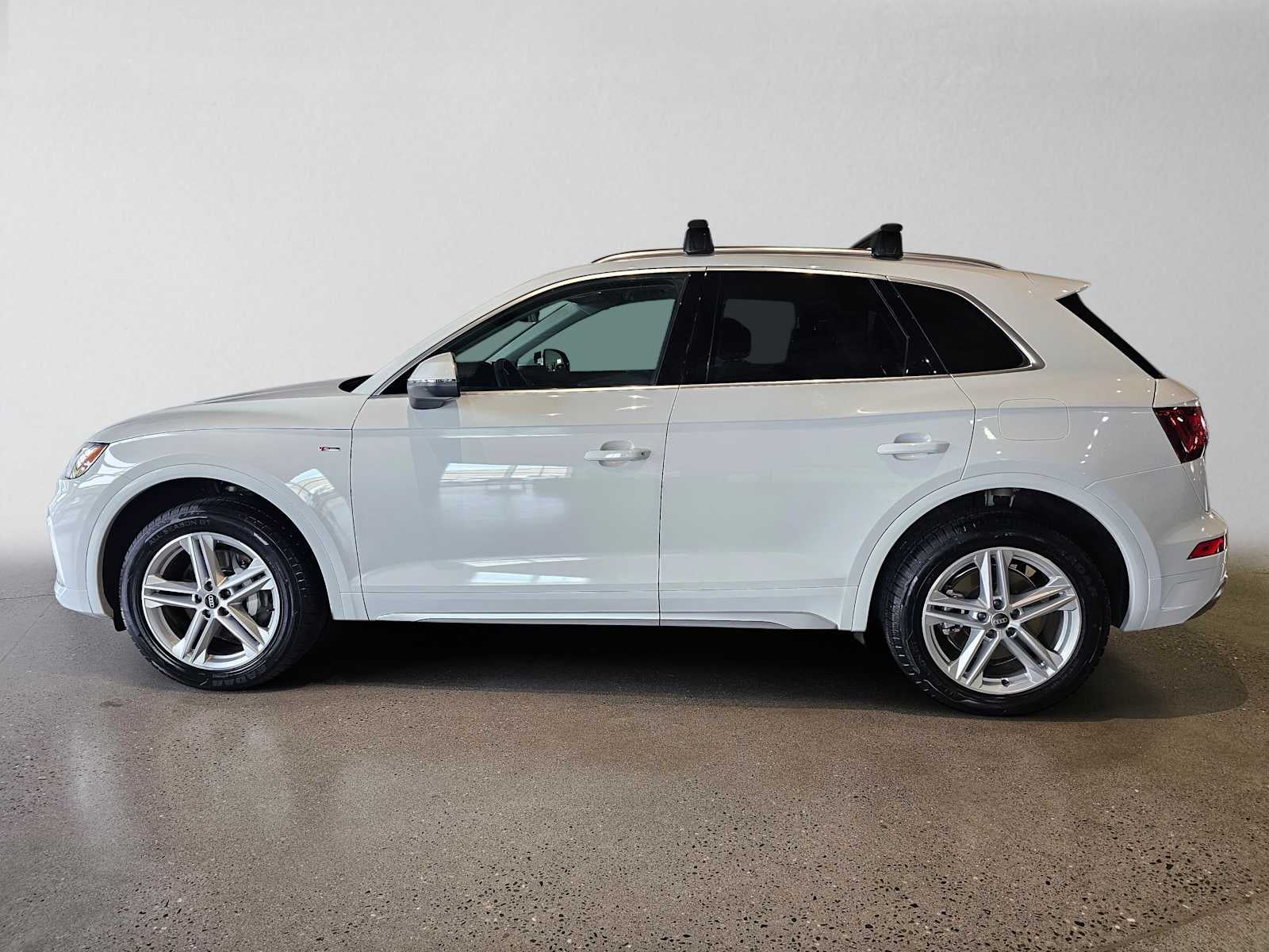 2023 Audi Q5 S line Premium