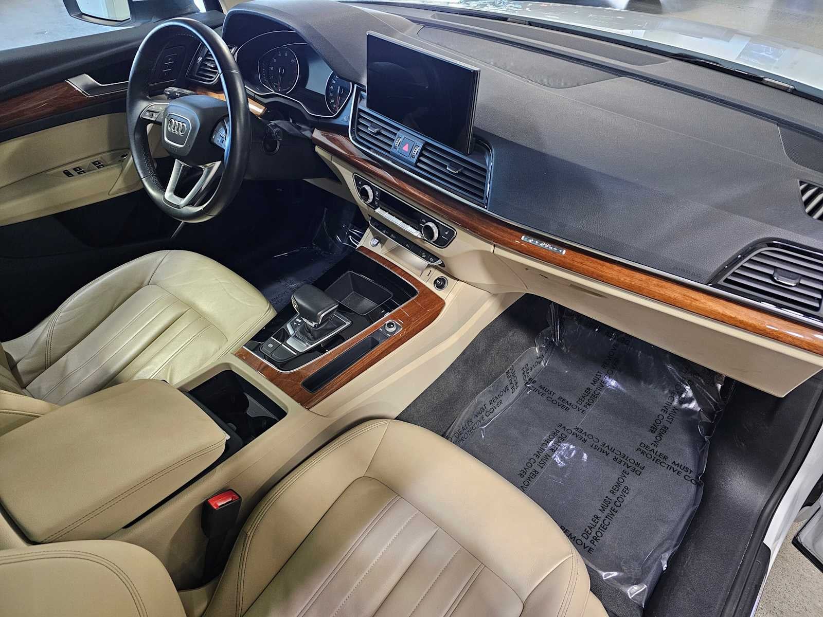 2022 Audi Q5 S line Premium 45 TFSI quattro