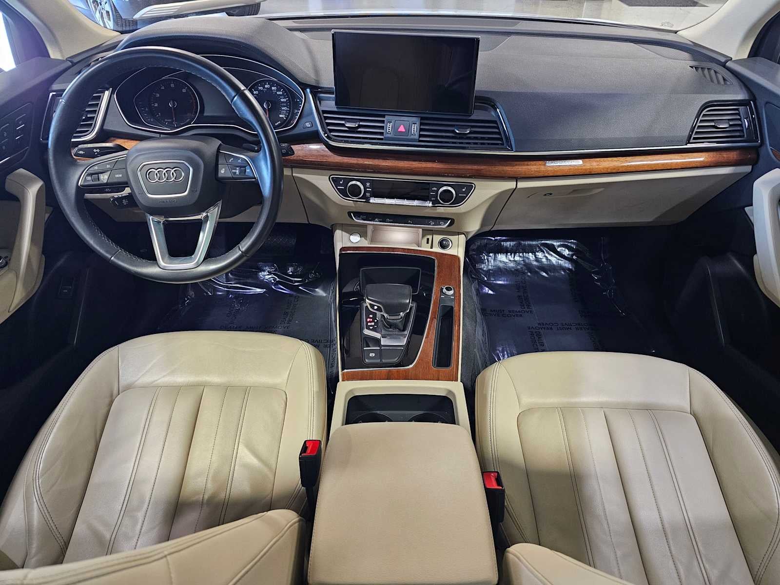 2022 Audi Q5 S line Premium 45 TFSI quattro