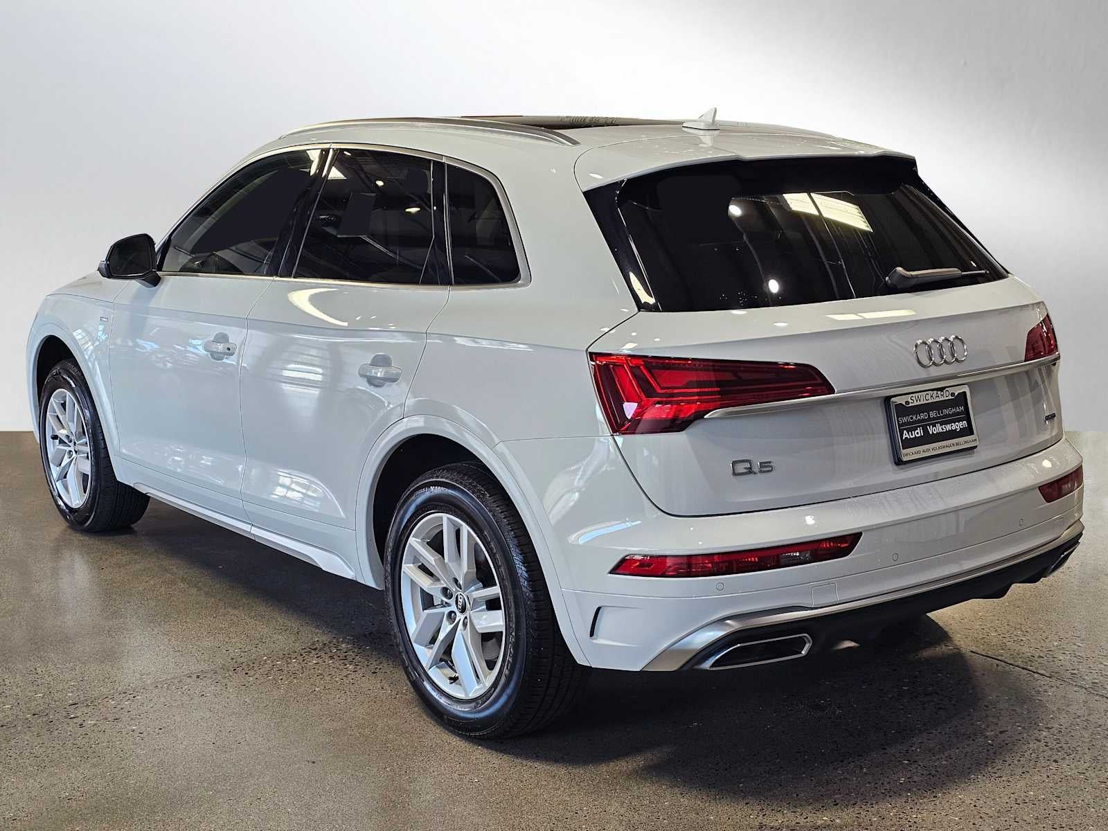 2022 Audi Q5 S line Premium 45 TFSI quattro
