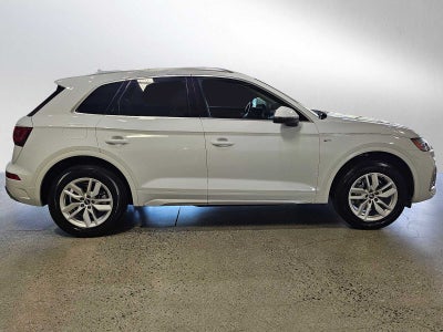 2022 Audi Q5 S line Premium 45 TFSI quattro