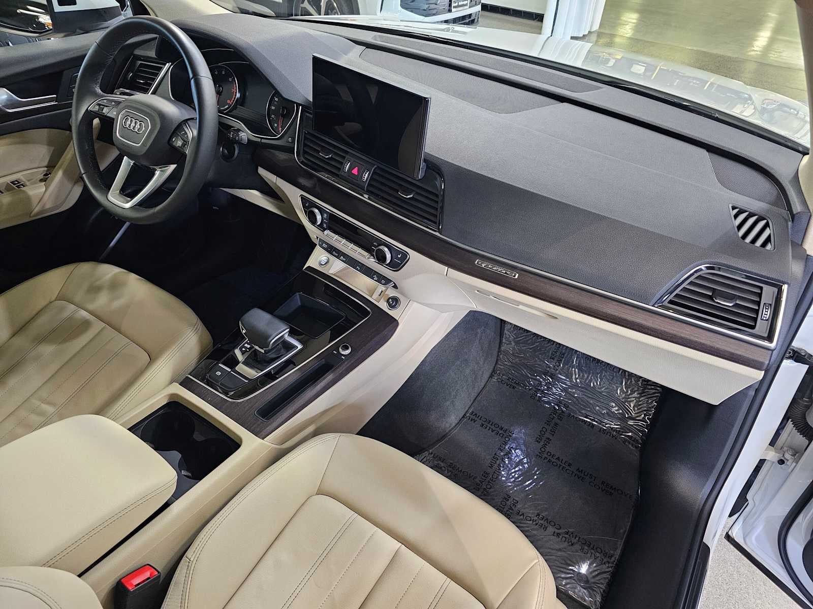2023 Audi Q5 S line Premium