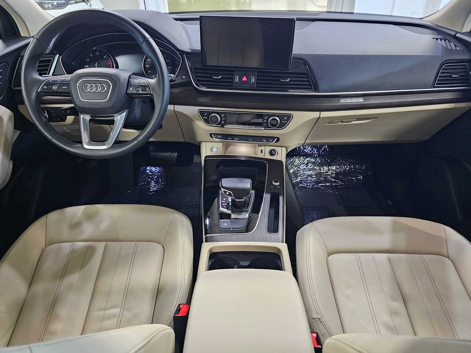 2023 Audi Q5 S line Premium