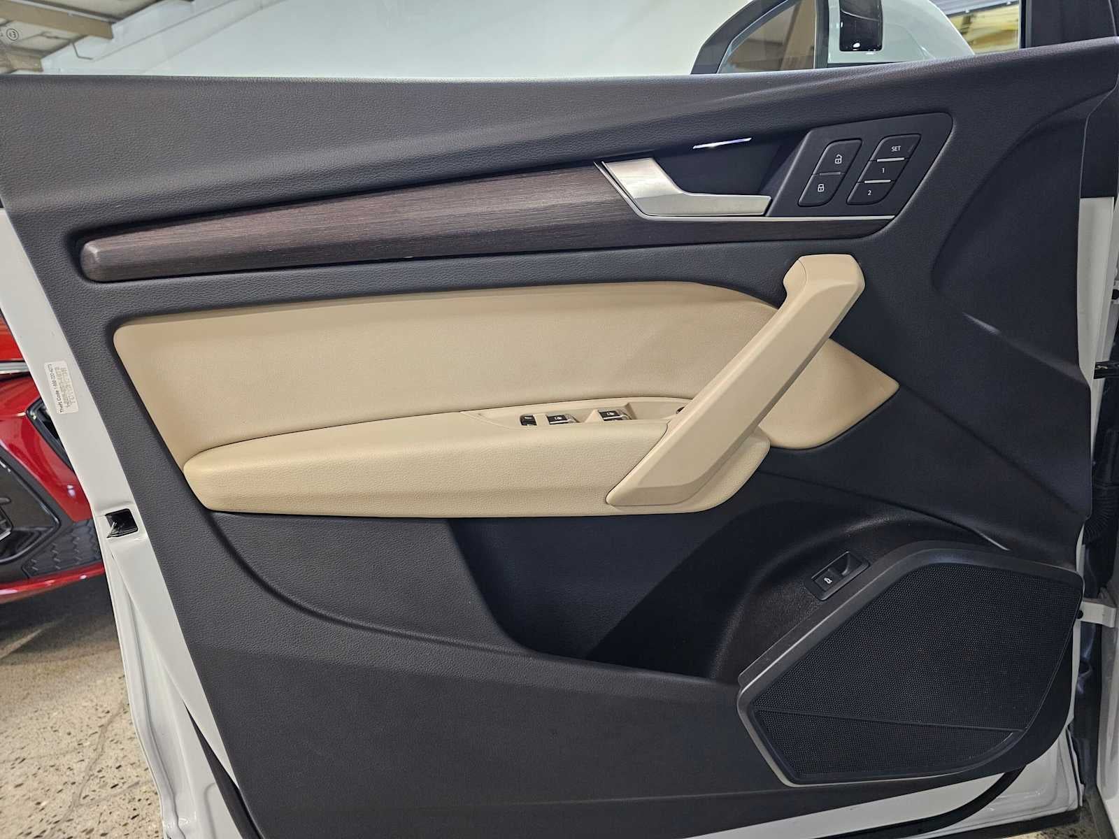 2023 Audi Q5 S line Premium