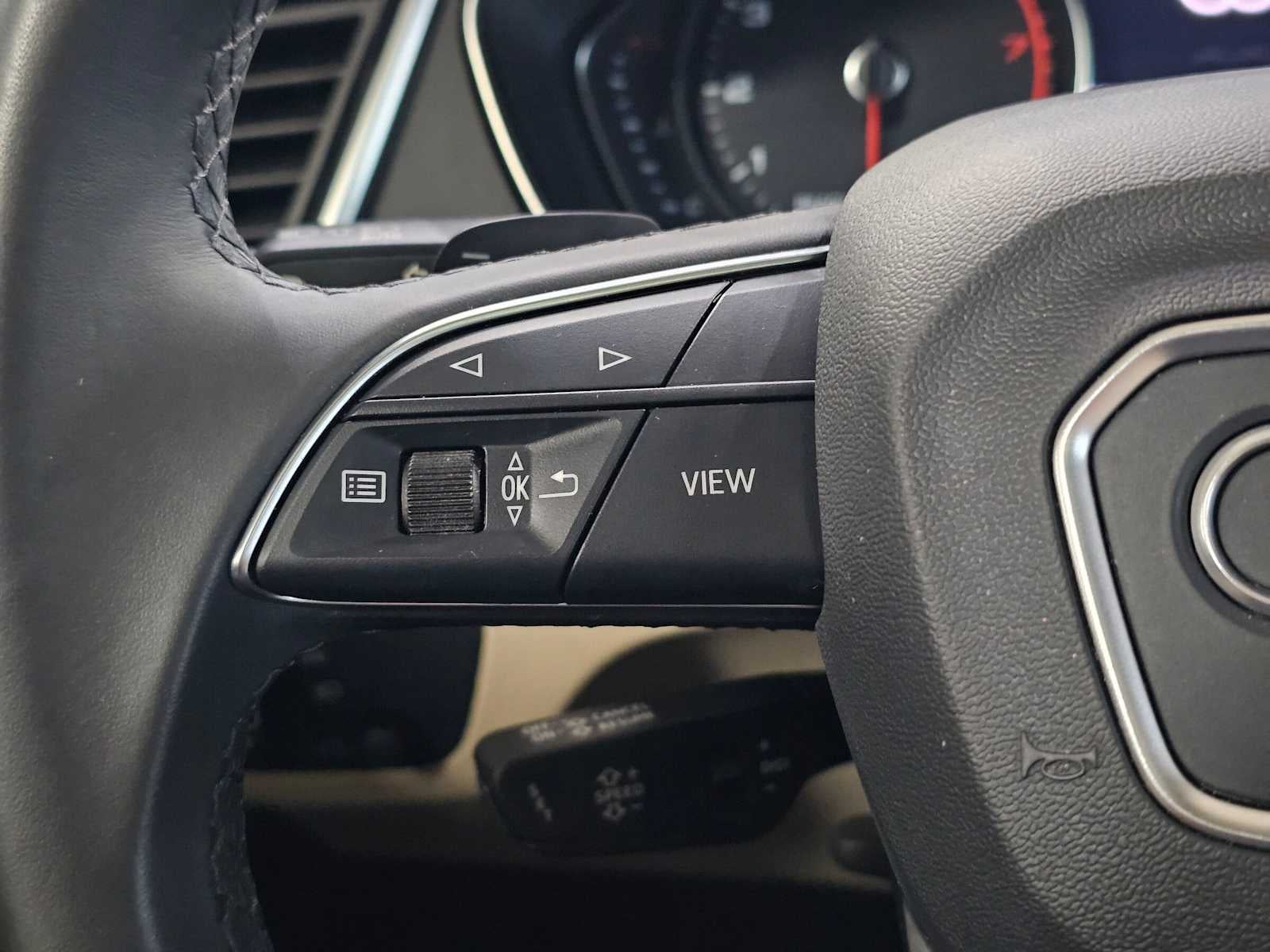 2023 Audi Q5 S line Premium