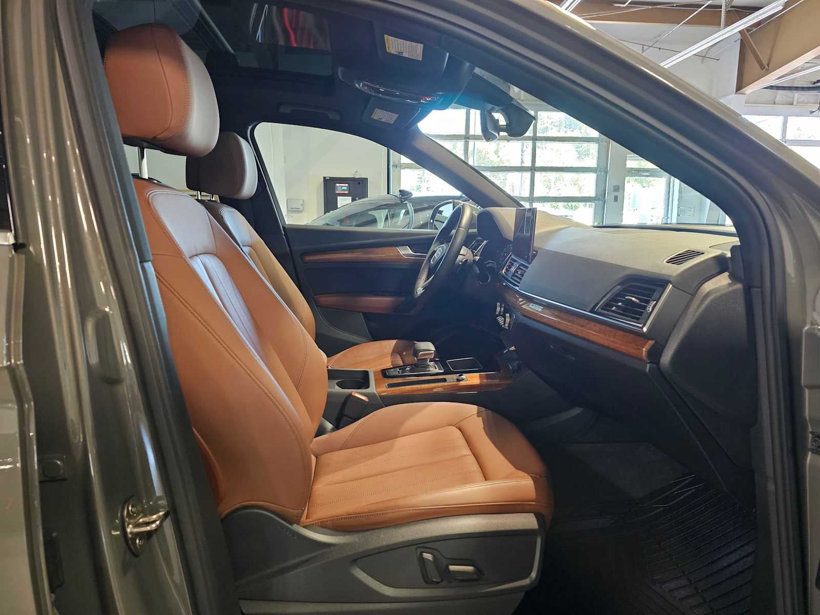 2023 Audi Q5 S line Premium
