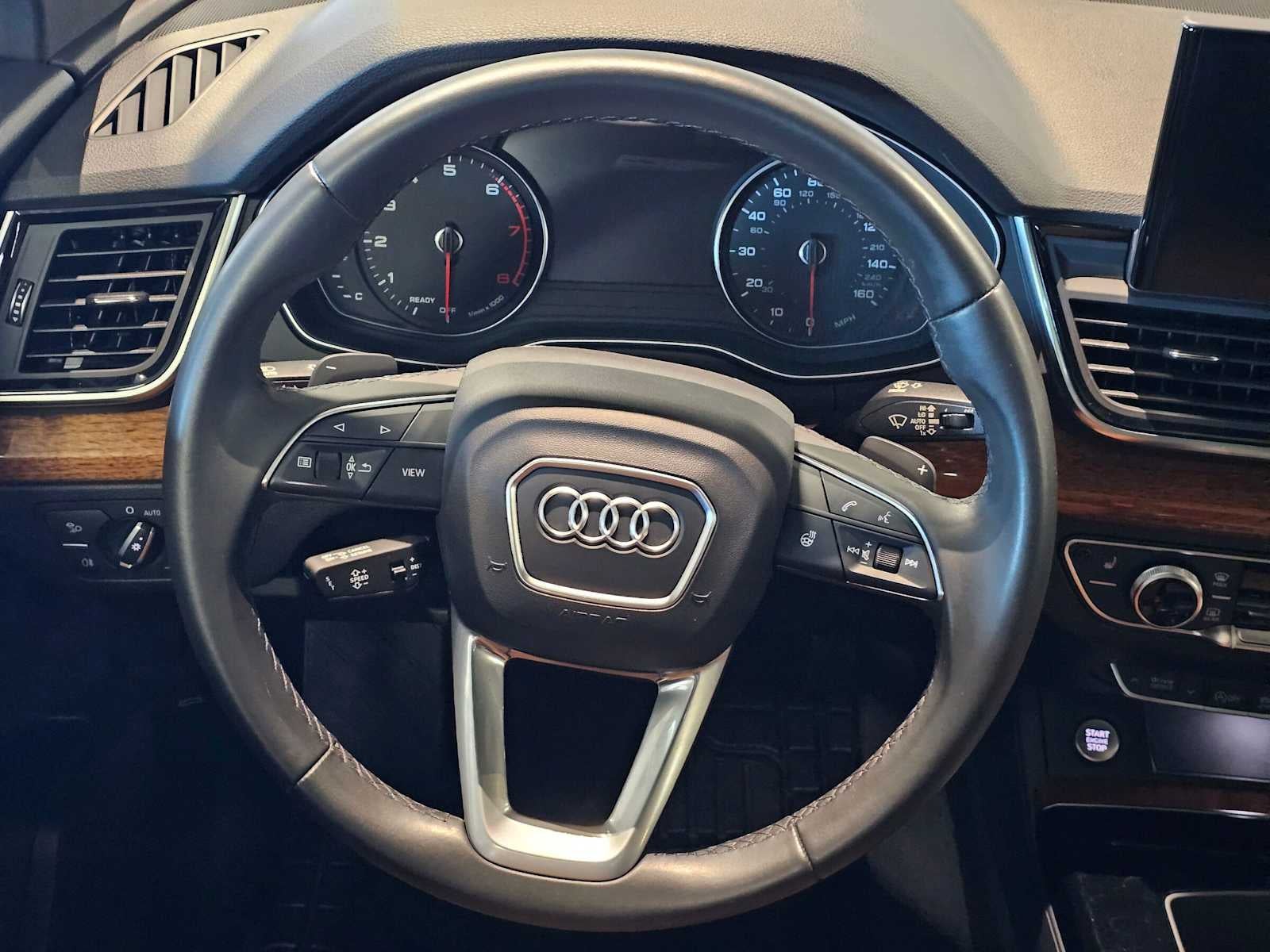 2023 Audi Q5 S line Premium