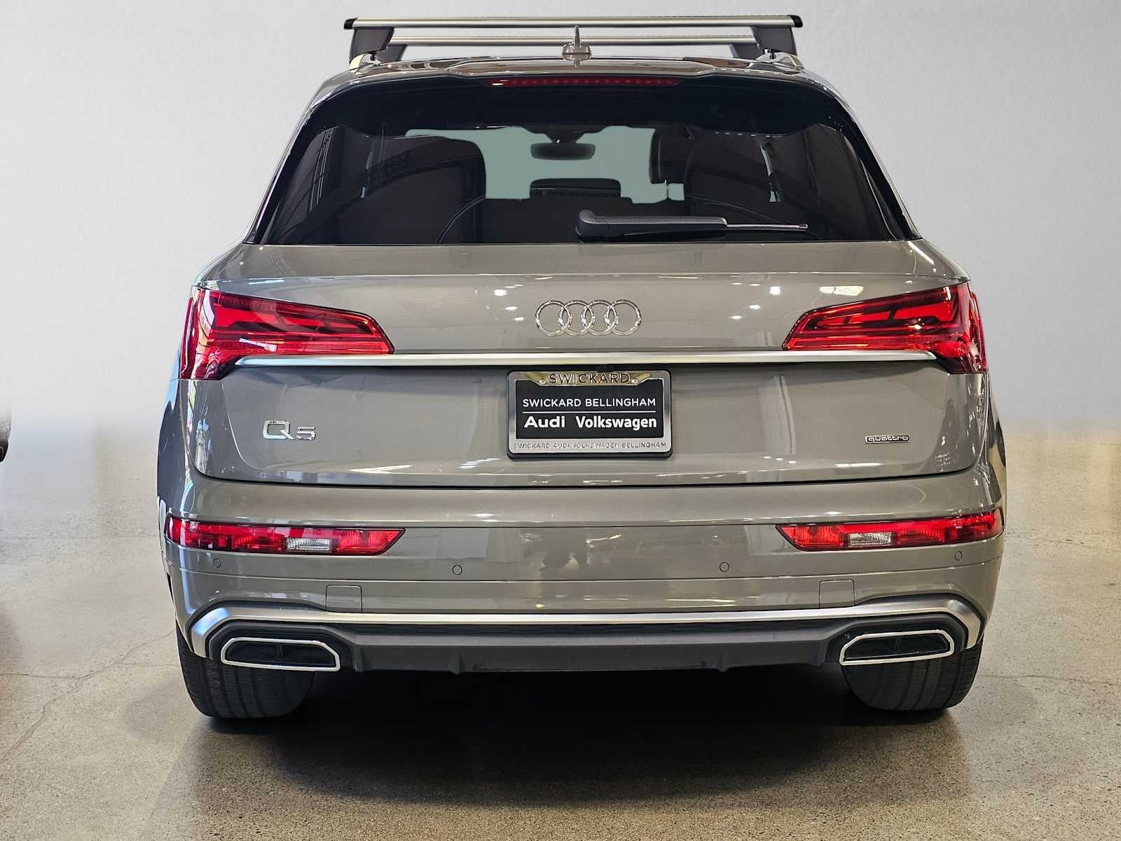 2023 Audi Q5 S line Premium
