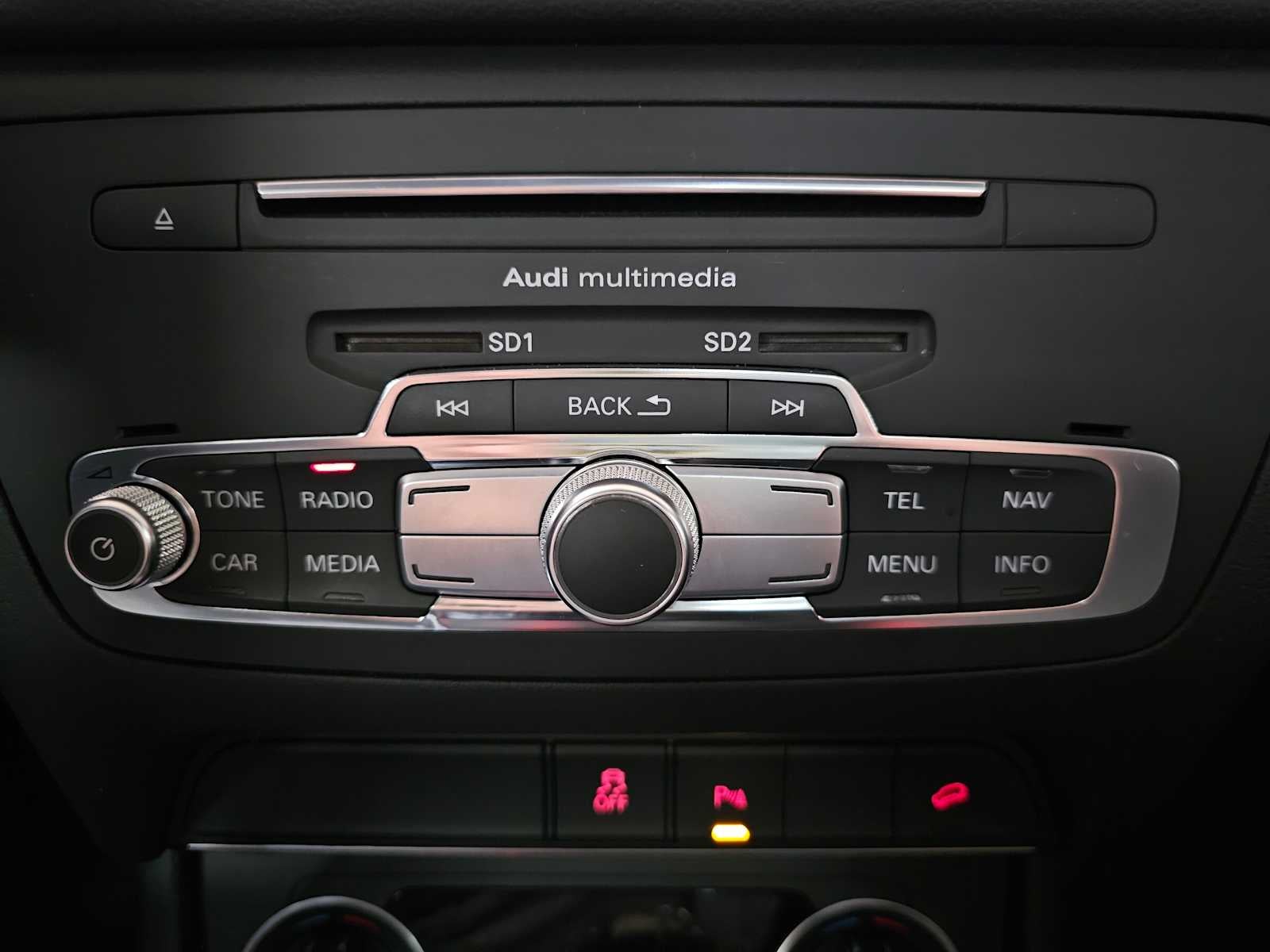 2018 Audi Q3 2.0 TFSI quattro Technik Tiptronic