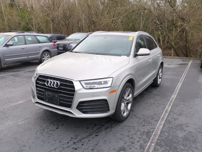 2016 Audi Q3 quattro 4dr Prestige