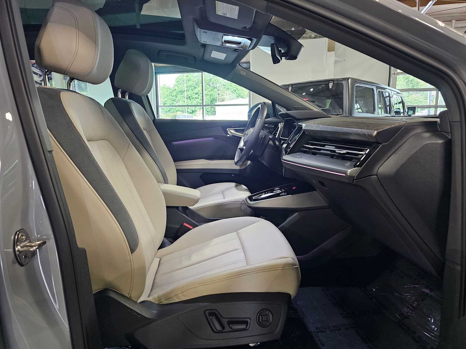2023 Audi Q4 e-tron Premium Plus