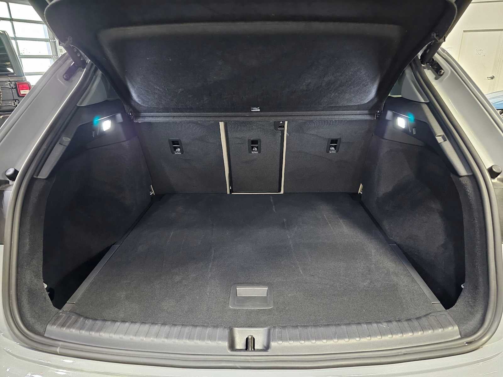2023 Audi Q4 e-tron Premium Plus