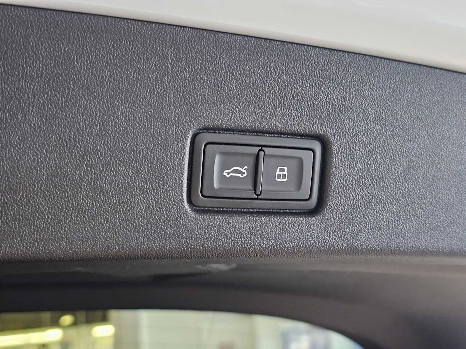 2023 Audi Q4 e-tron Premium Plus