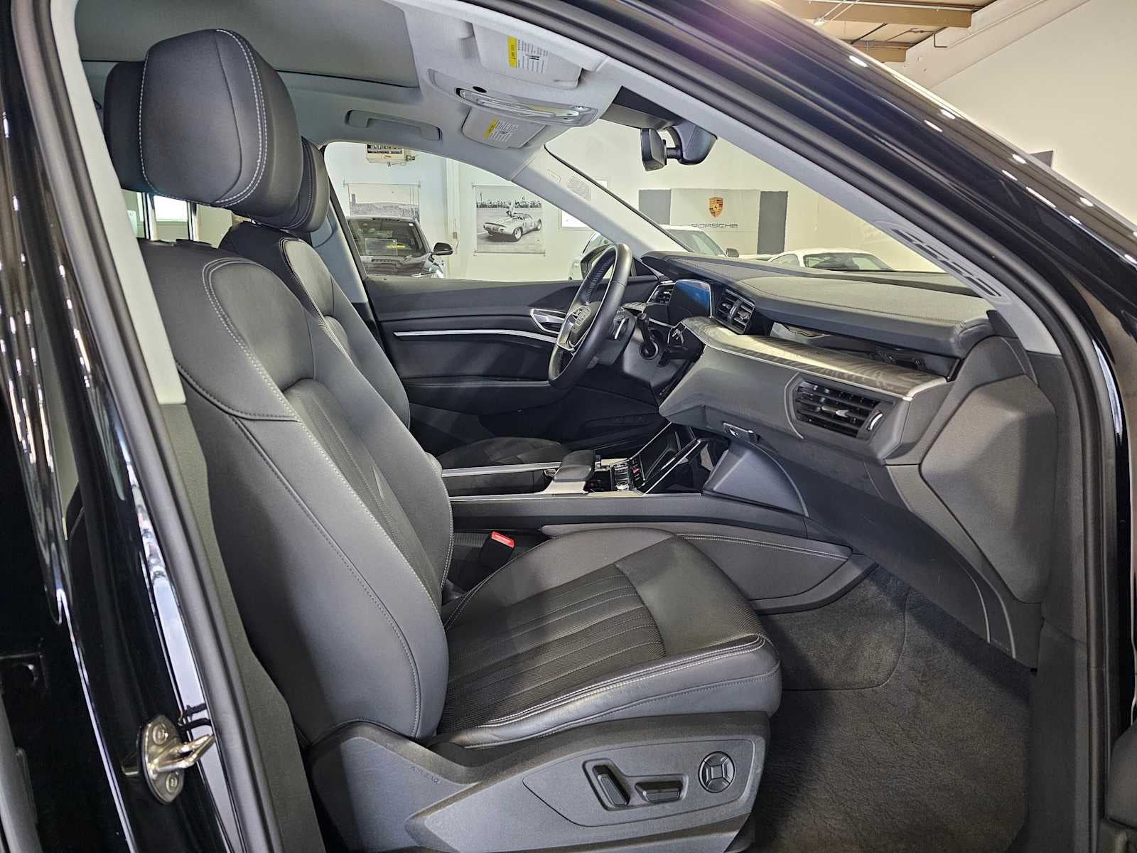 2023 Audi e-tron Premium Plus quattro