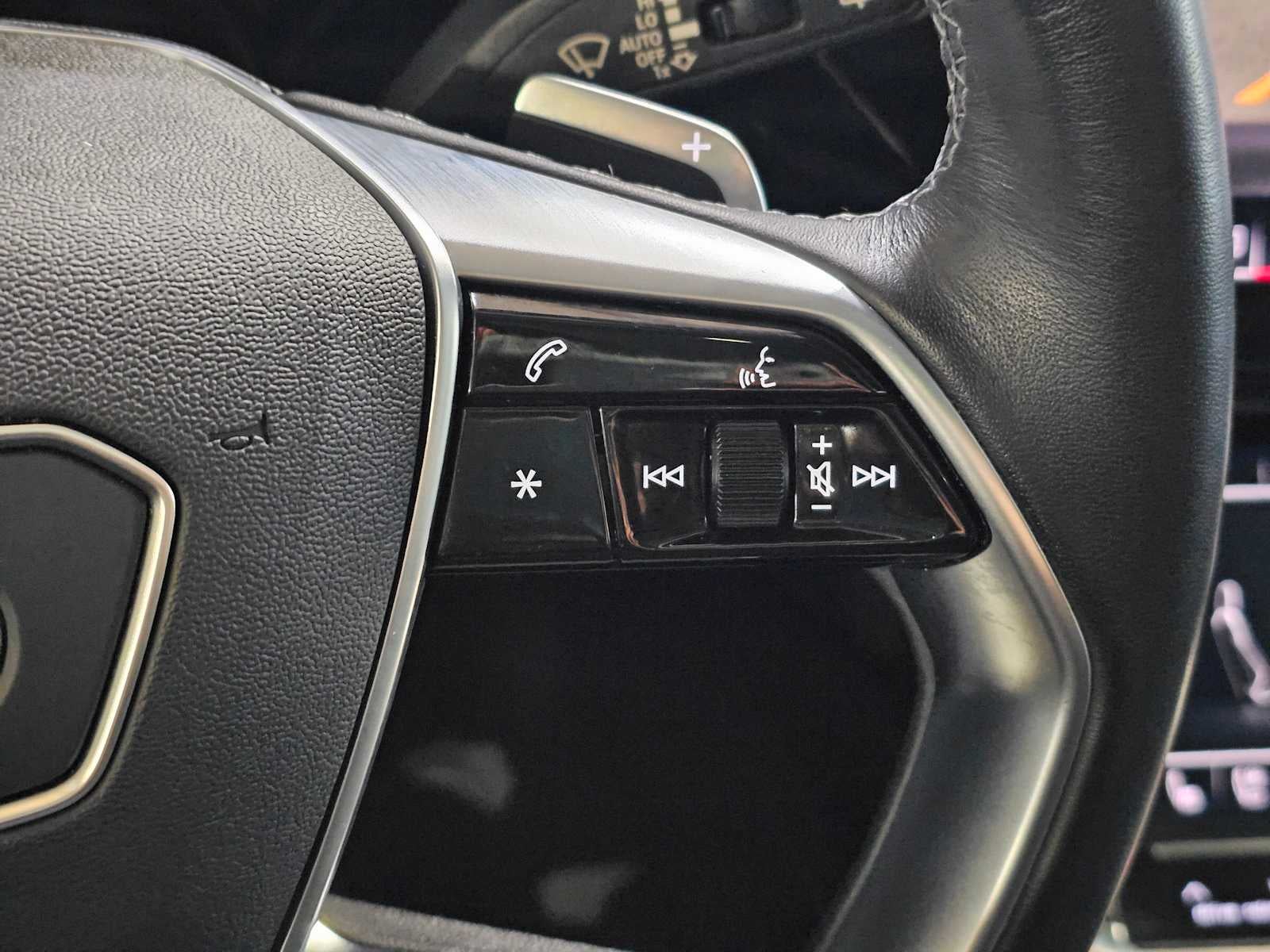 2023 Audi e-tron Premium Plus quattro