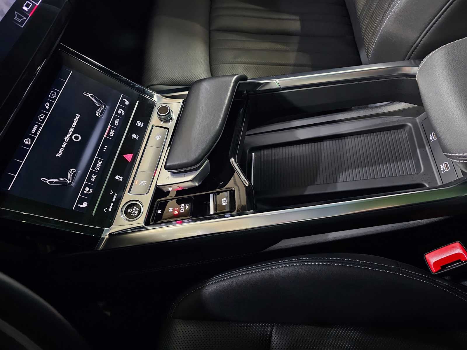 2023 Audi e-tron Premium Plus quattro