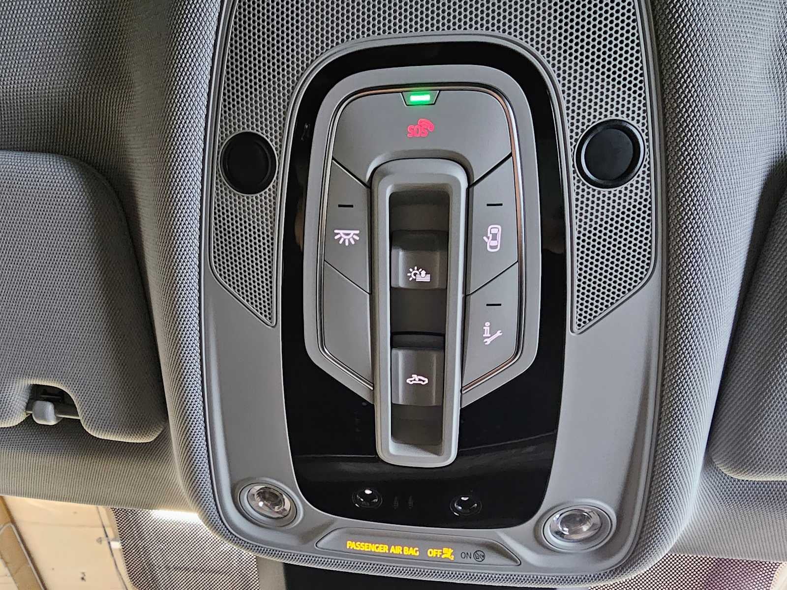 2023 Audi e-tron Premium Plus quattro