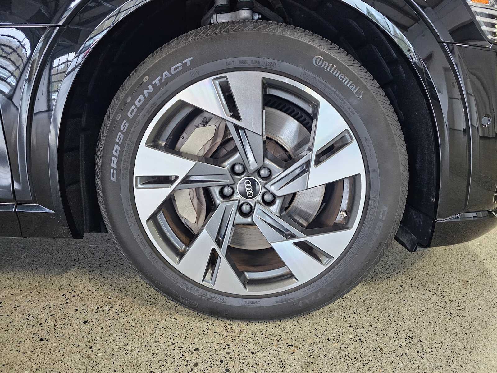 2023 Audi e-tron Premium Plus quattro