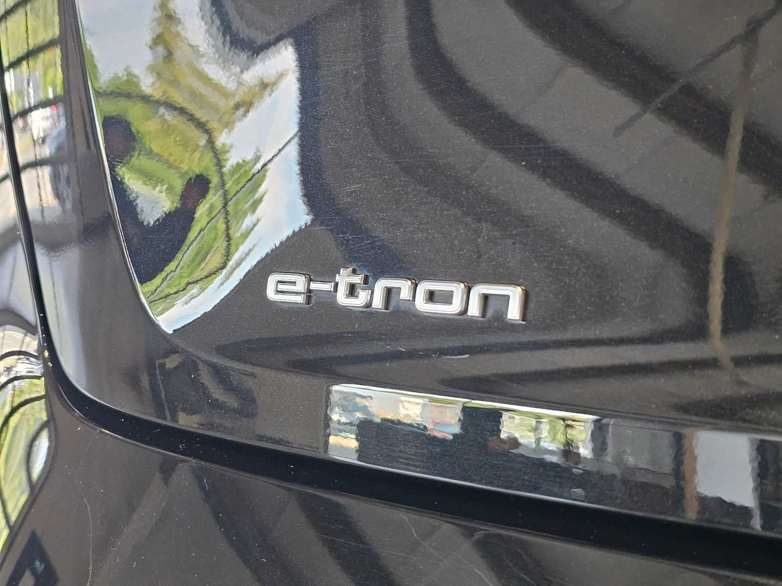 2023 Audi e-tron Premium Plus quattro