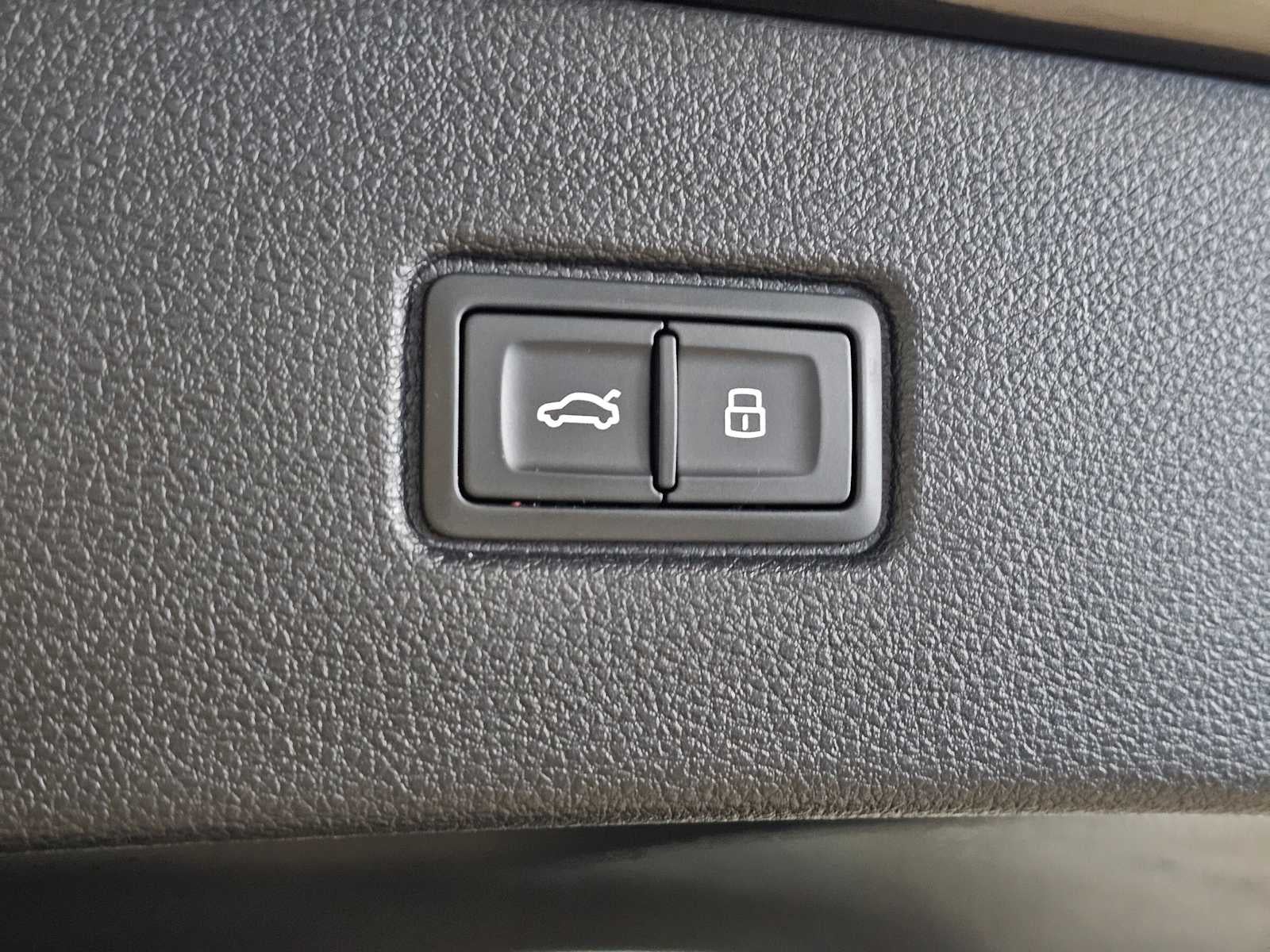 2023 Audi Q7 Premium Plus 45 TFSI quattro