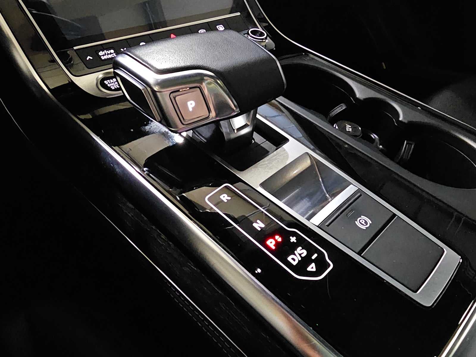 2023 Audi Q7 Premium Plus 45 TFSI quattro