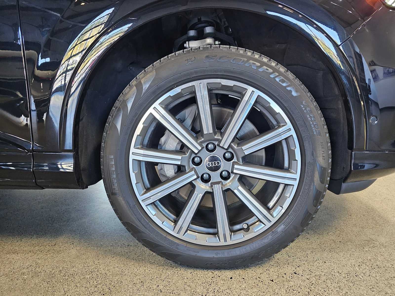 2023 Audi Q7 Premium Plus 45 TFSI quattro