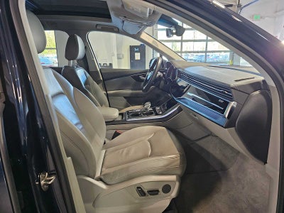 2023 Audi Q7 Premium Plus 45 TFSI quattro