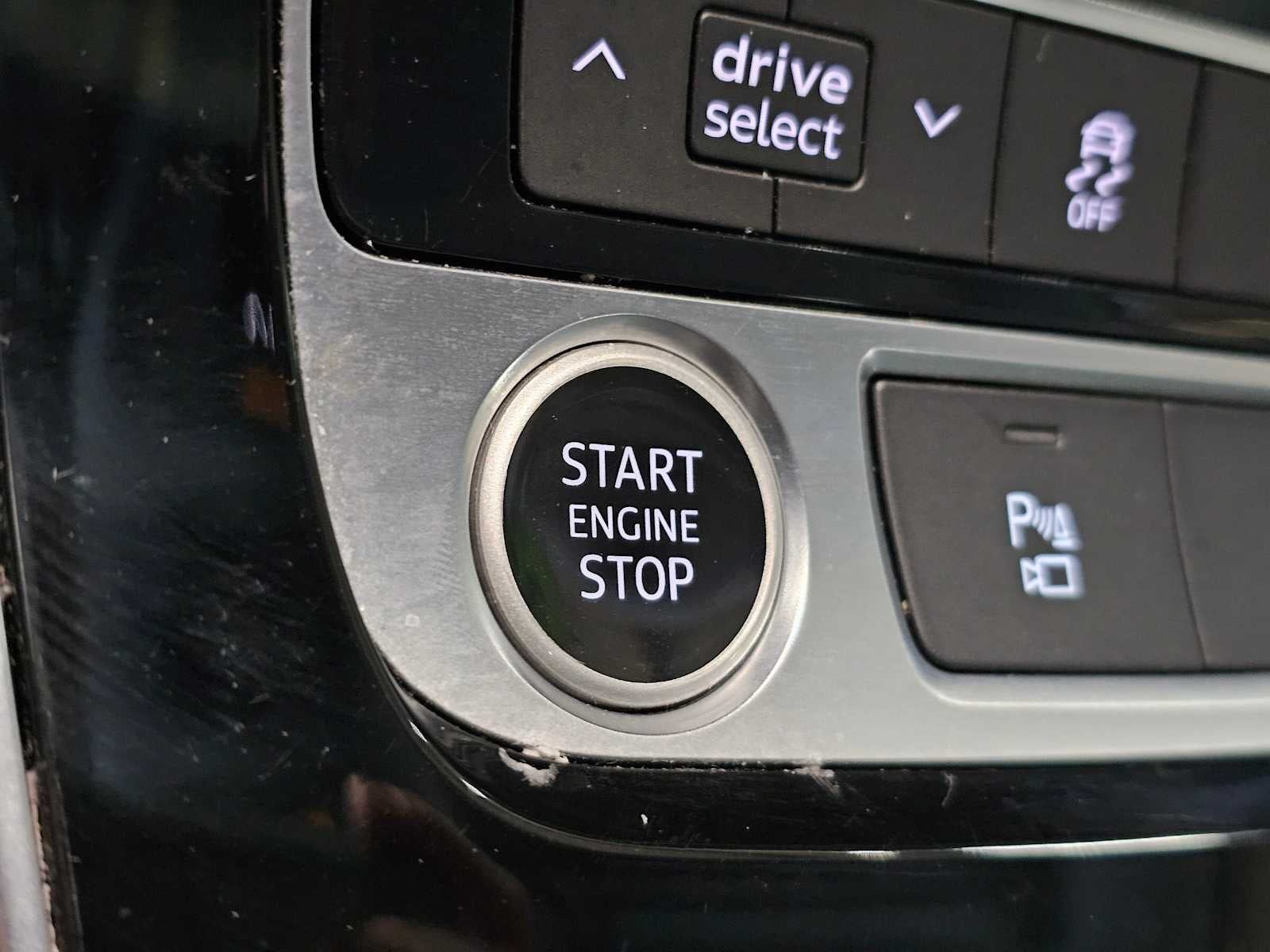 2023 Audi Q7 Premium Plus 45 TFSI quattro