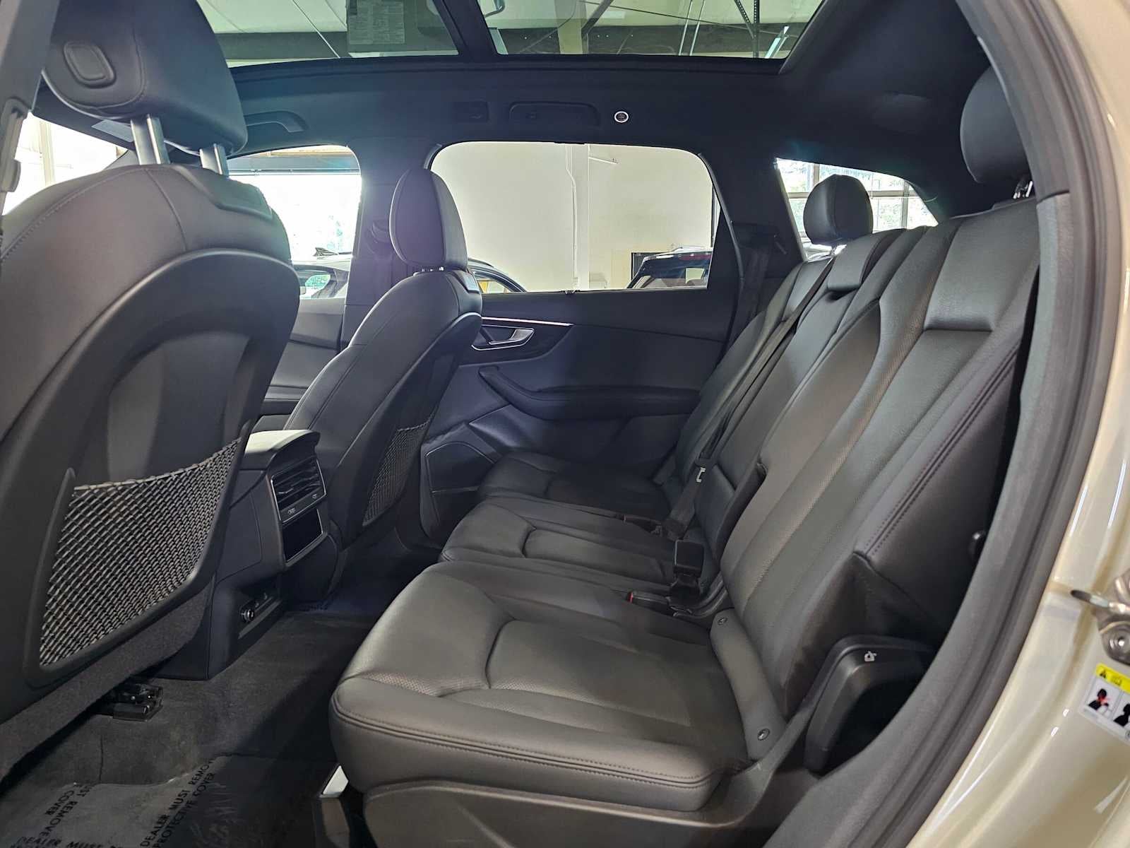 2023 Audi Q7 Premium Plus