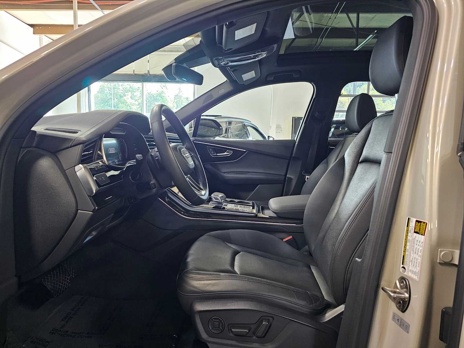 2023 Audi Q7 Premium Plus