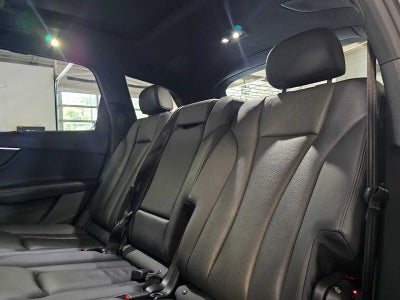 2023 Audi Q7 Premium Plus 45 TFSI quattro