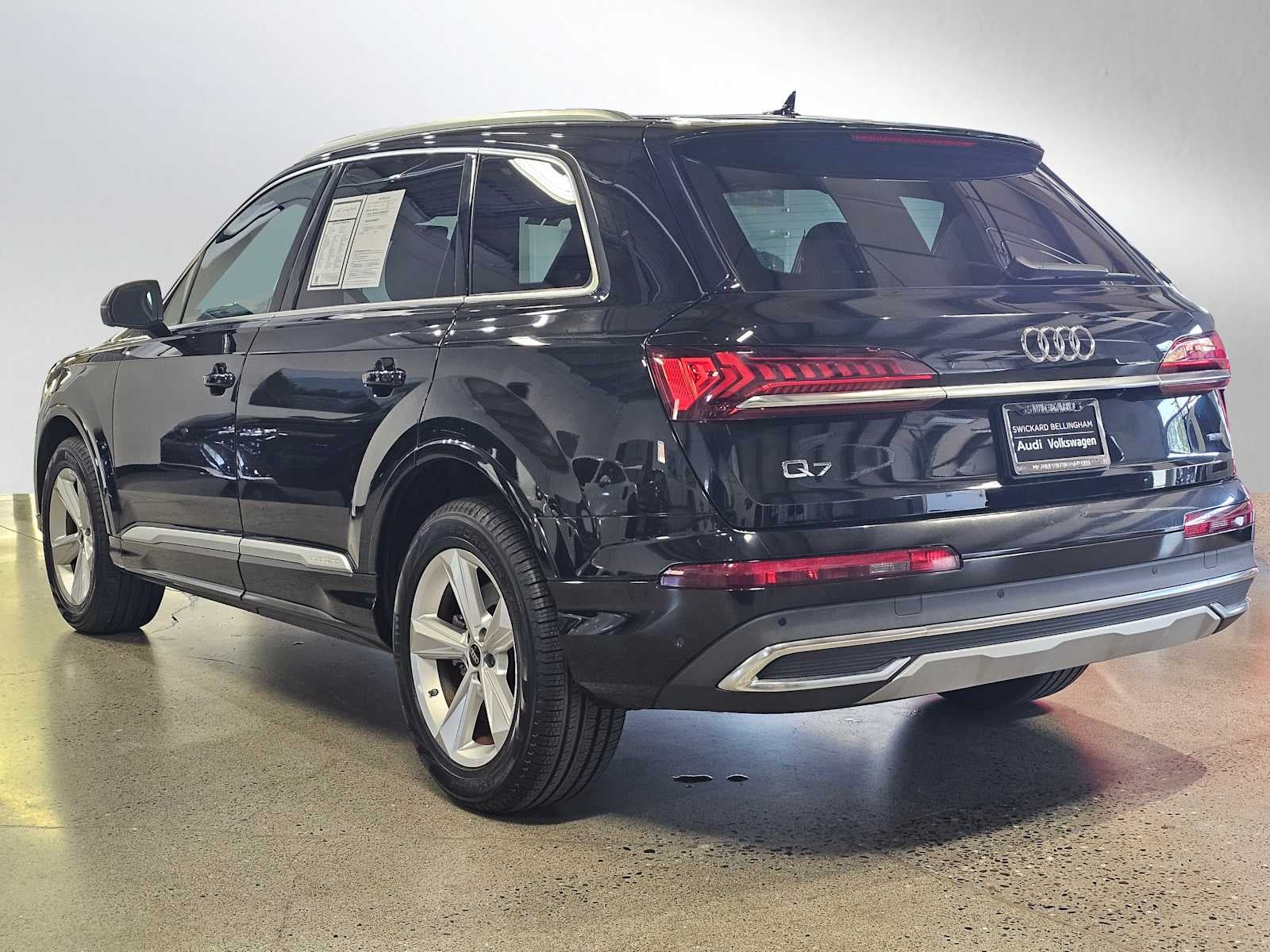 2023 Audi Q7 Premium Plus 45 TFSI quattro