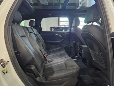 2023 Audi Q7 Premium Plus