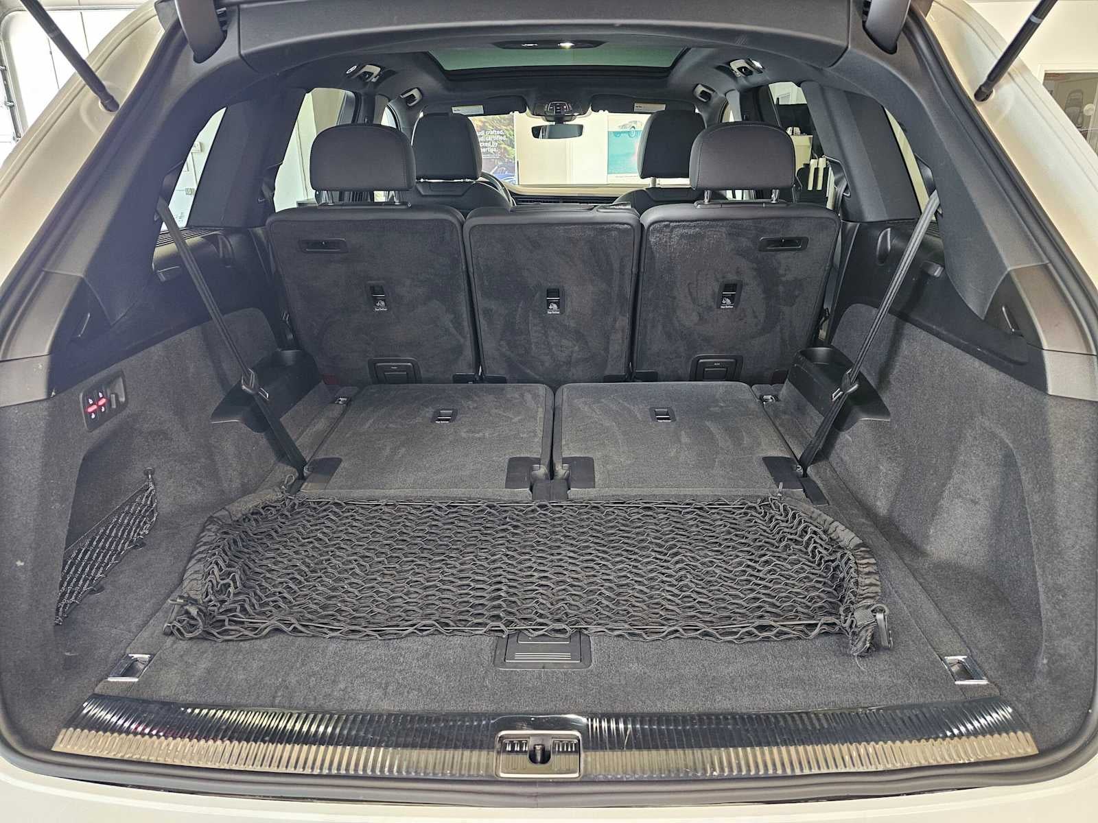 2023 Audi Q7 Premium Plus