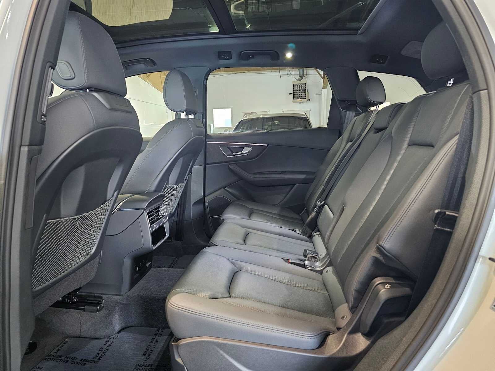 2023 Audi Q7 Premium Plus