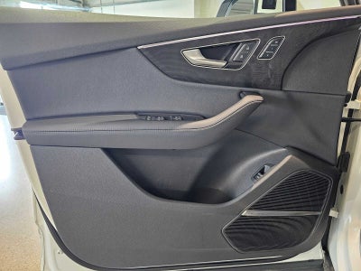 2023 Audi Q7 Premium Plus