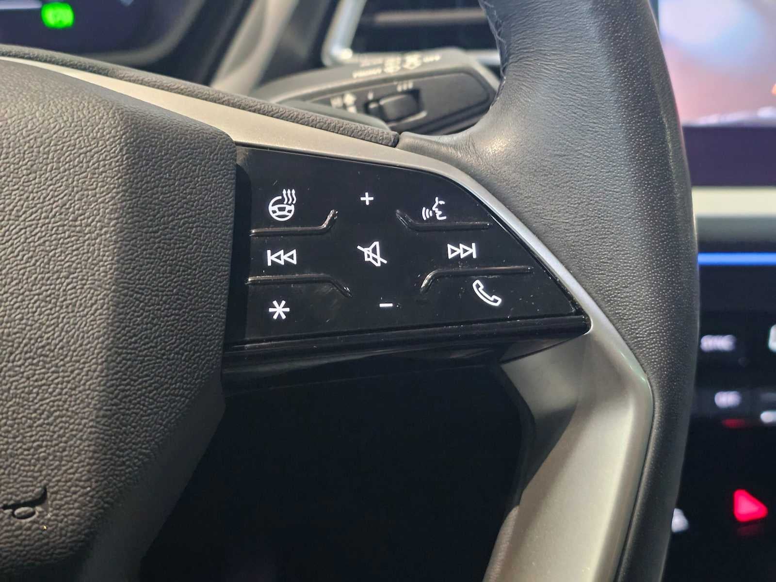 2023 Audi Q4 e-tron Prestige