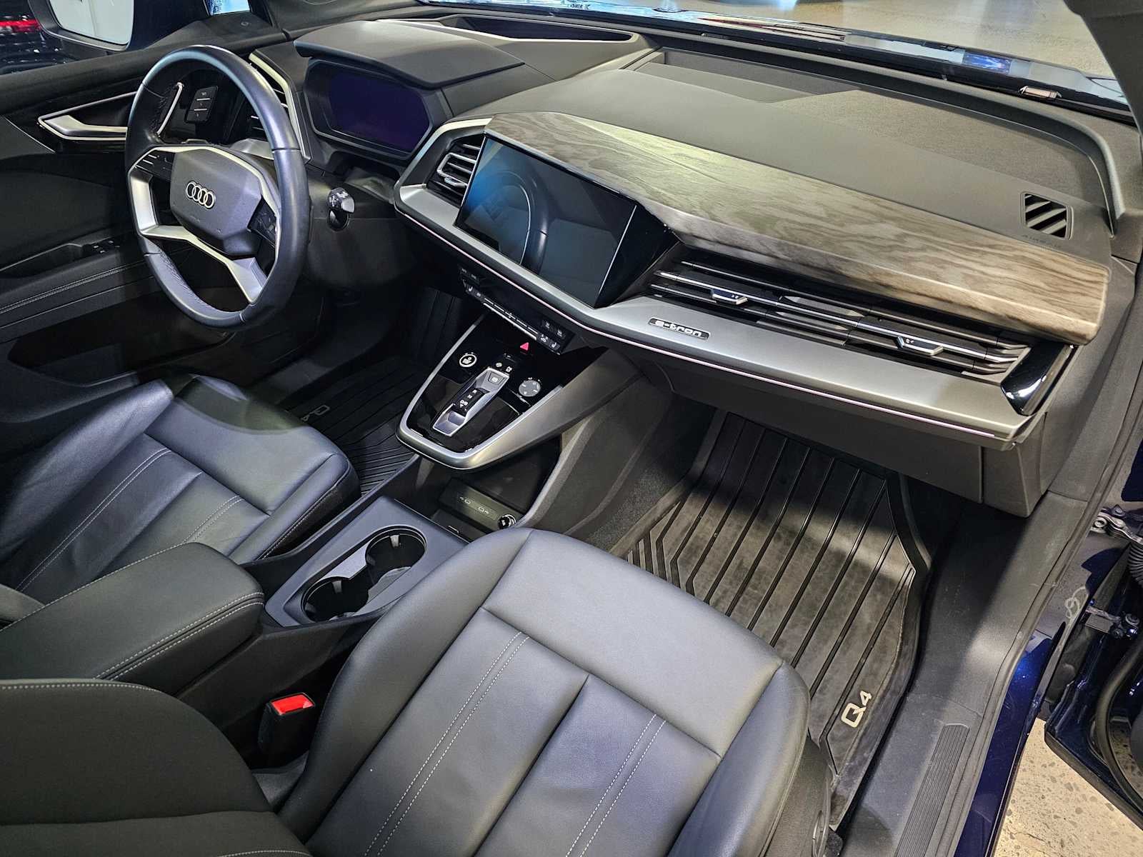 2024 Audi Q4 e-tron Prestige 50 quattro