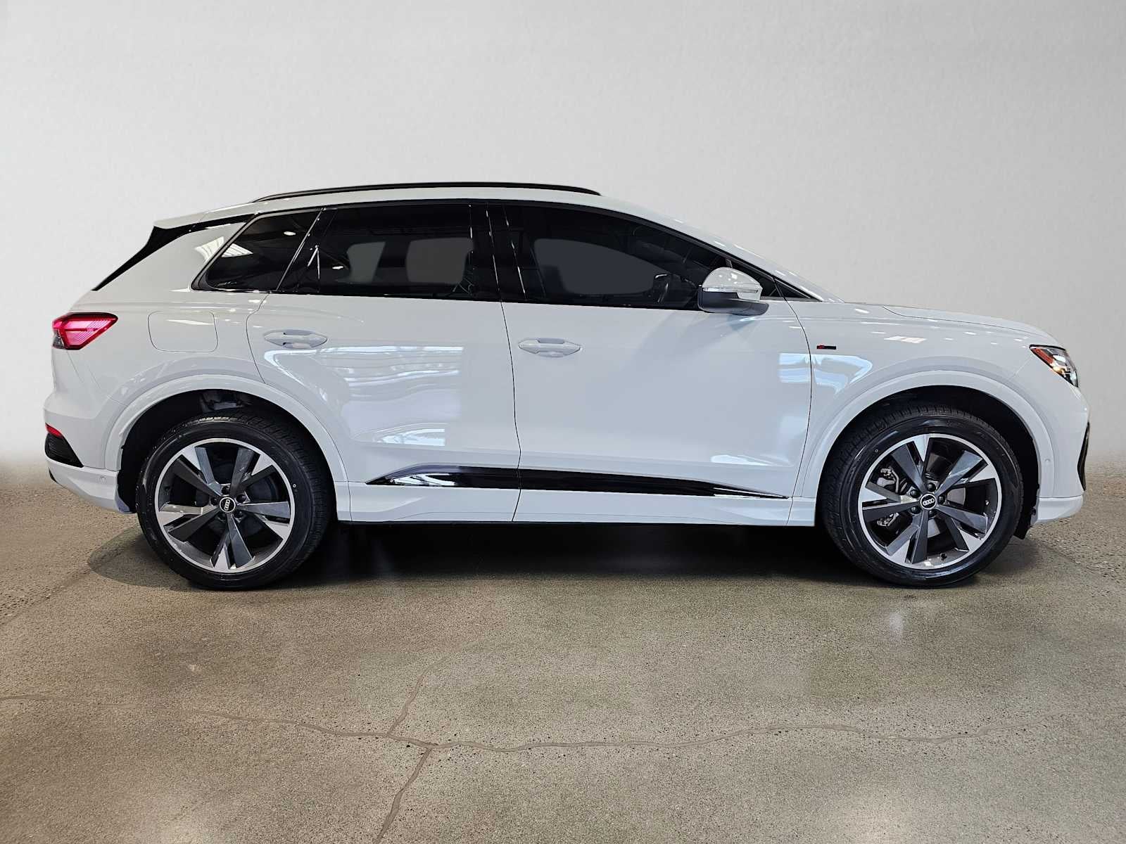 2023 Audi Q4 e-tron Prestige